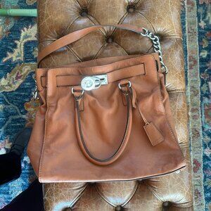 Chic Michael Kors Leather Tote Bag - Cognac Brown